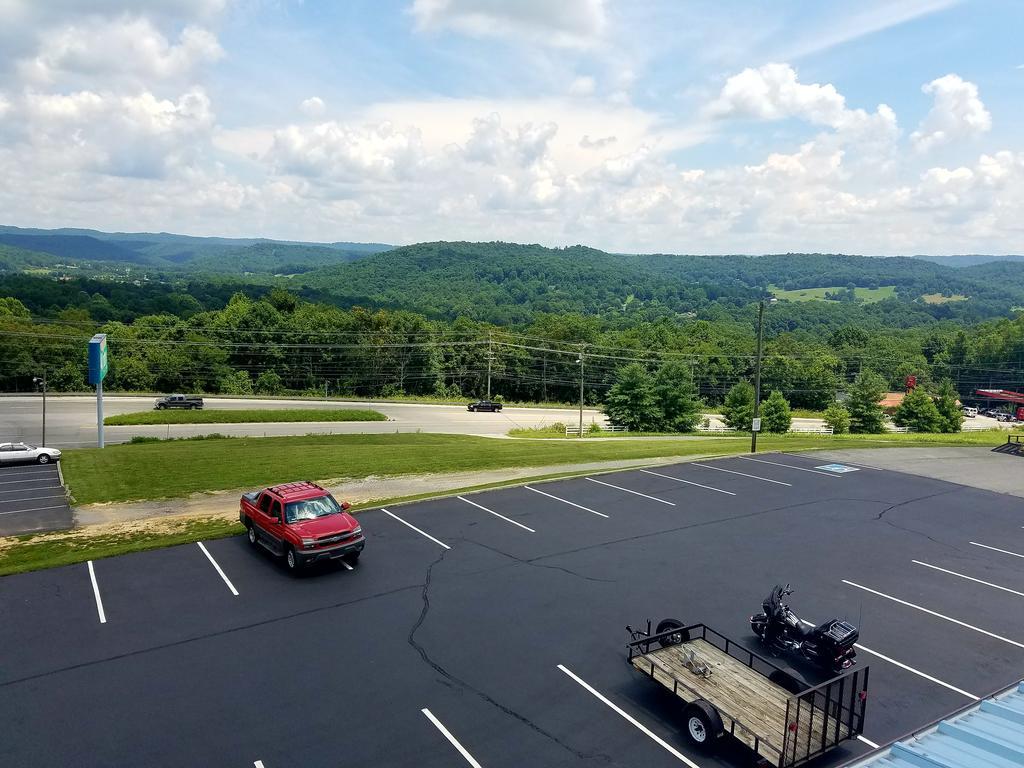 Baymont By Wyndham Cookeville Bagian luar foto