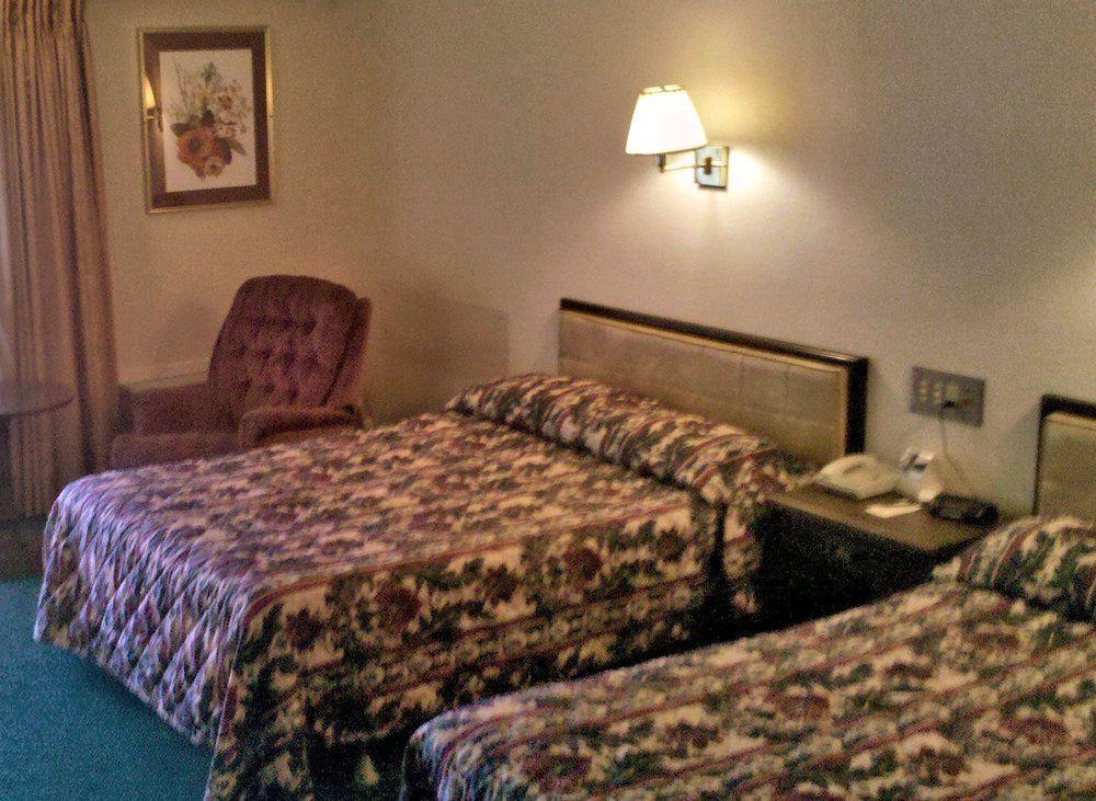 Baymont By Wyndham Cookeville Bagian luar foto