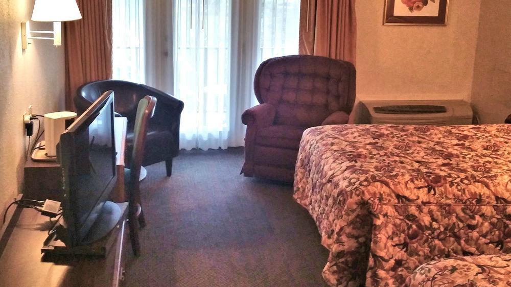 Baymont By Wyndham Cookeville Bagian luar foto