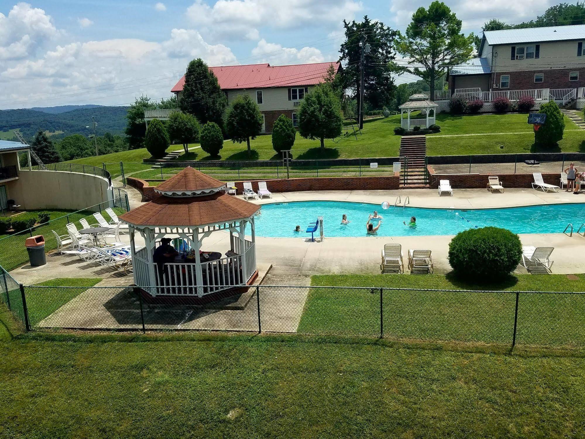 Baymont By Wyndham Cookeville Bagian luar foto